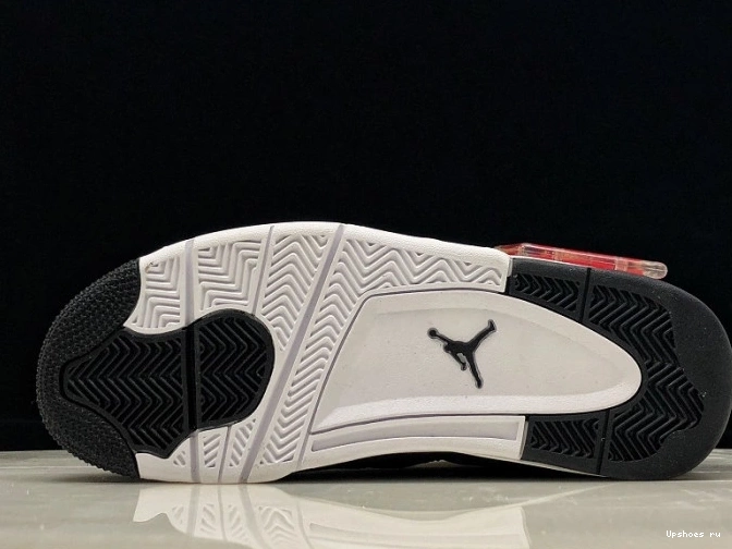 308497-032 Jordan  Royalty Retro 4 0417